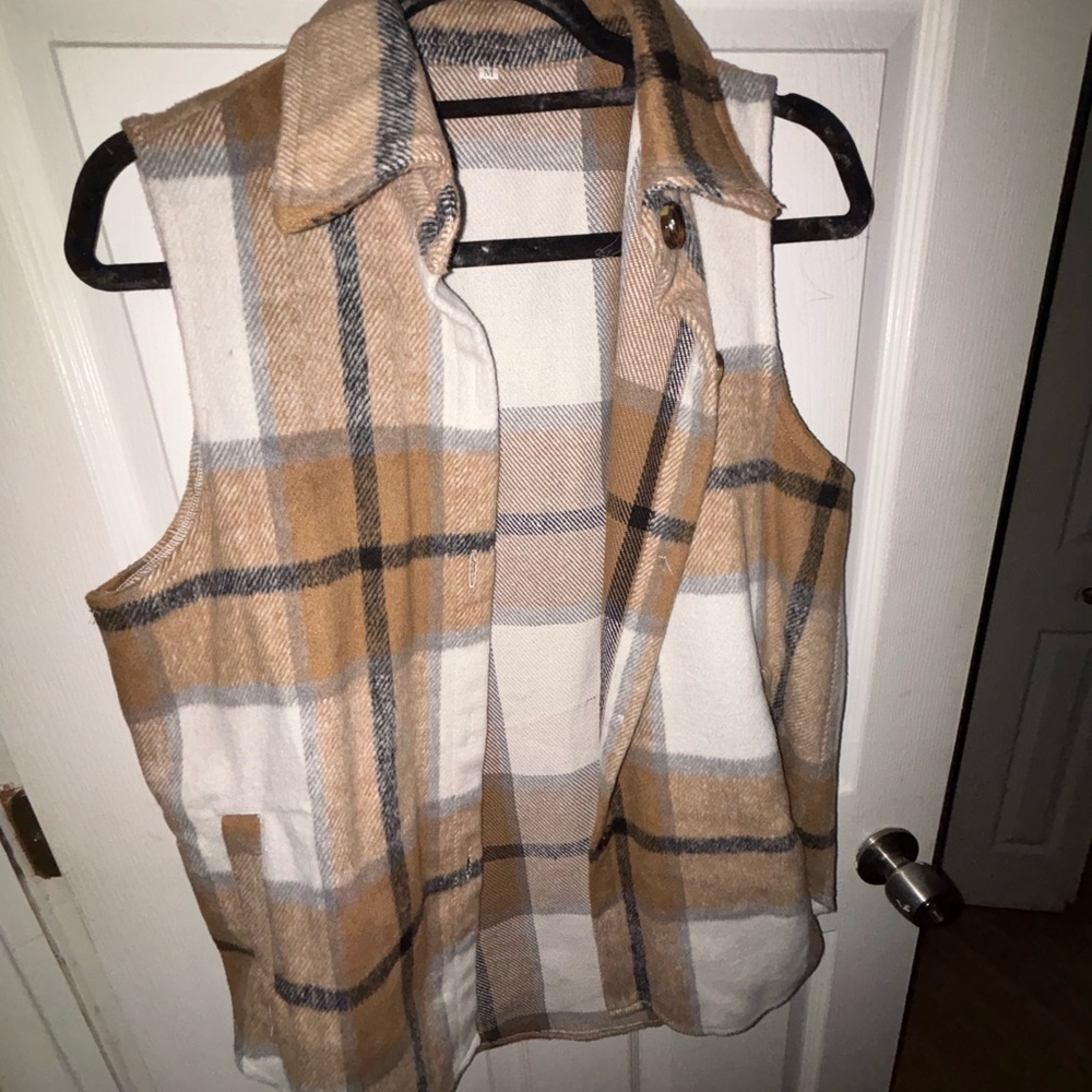 Plaid Women’s Fall Fashion Vest